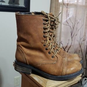 Steve Madden Troopa Combat boots
